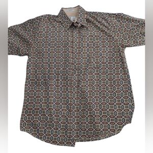 Orvis Short Sleeve Button Up Geometric shirt